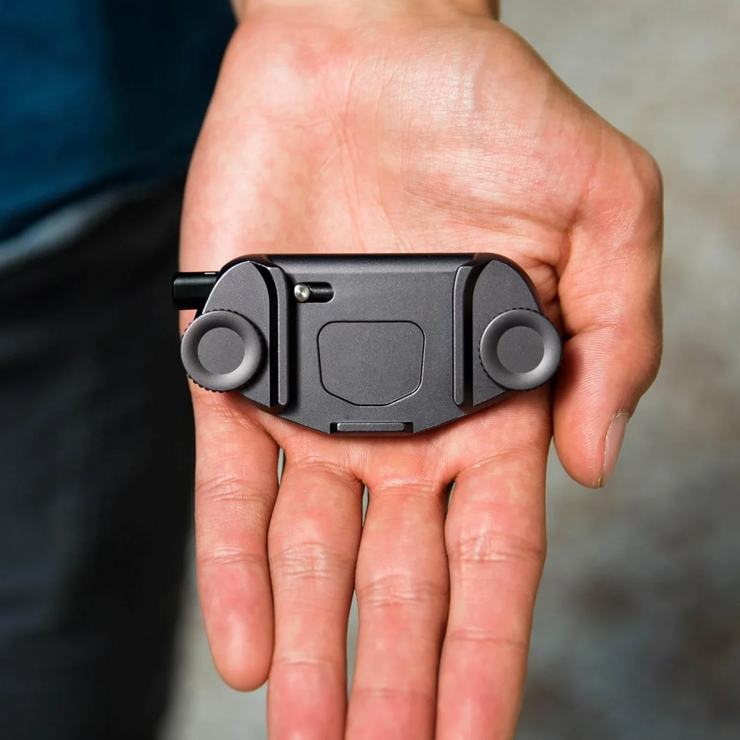 Capture Camera Clip V3 Black w/ Plate Holds DSLR Compact Point & Shoot Secure