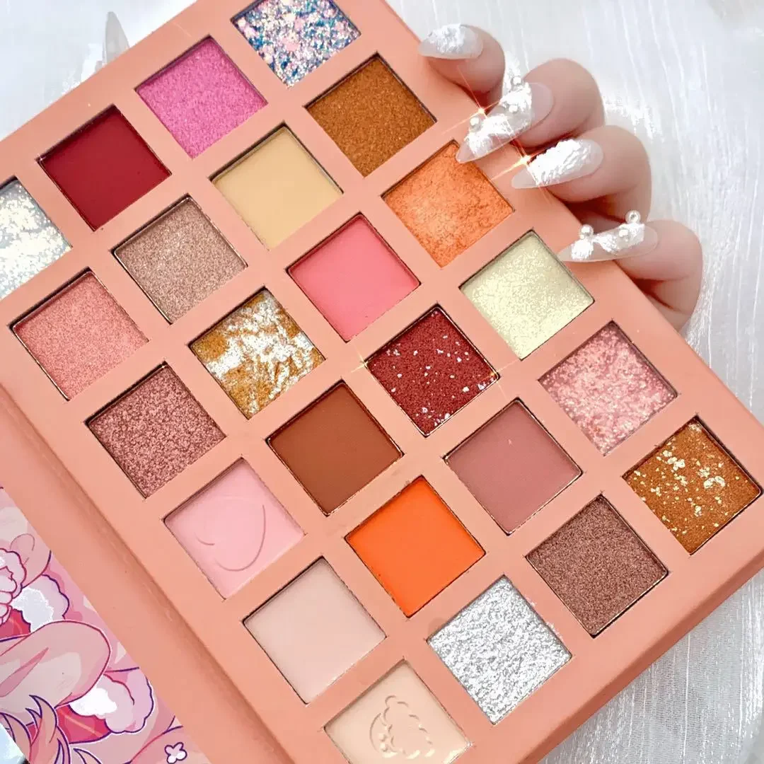 24 Kleuren Aardbei Meisje Oogschaduw Palet Glitter Parelmoer Oogschaduw Waterdicht Langdurige Schattige Make-Up Vrouwelijke Cosmetica