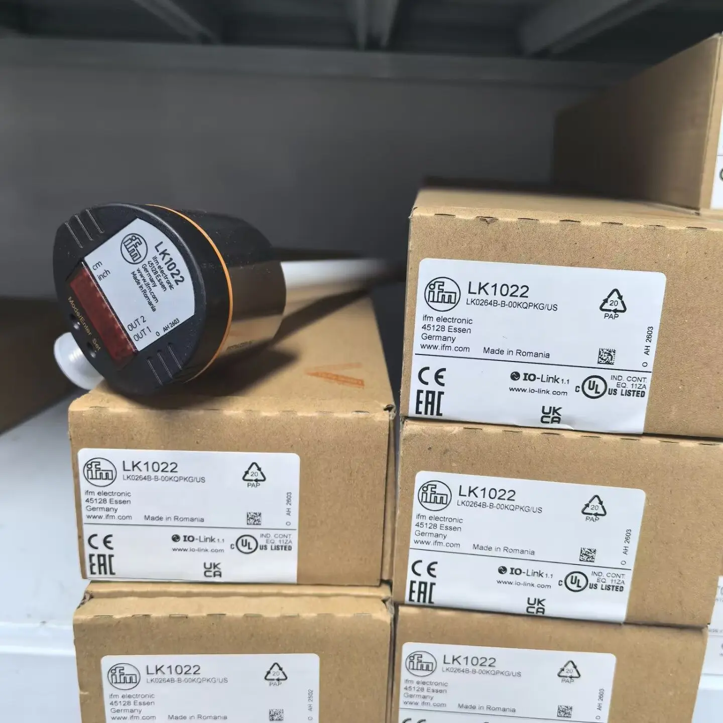 Only sell genuine IFM liquid level switch LK1022 LK1024 LK1023 LK3122 LK1222 LK1223
