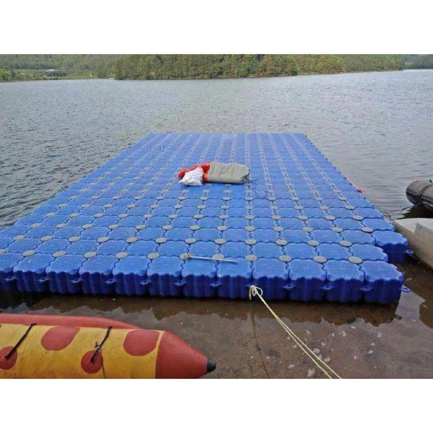 プラスチック製フィッシングカヤックドックモーターボート浮力チューブ釣り台スイミングバレルアウトドアキャンプ旅行用品ノーブランド