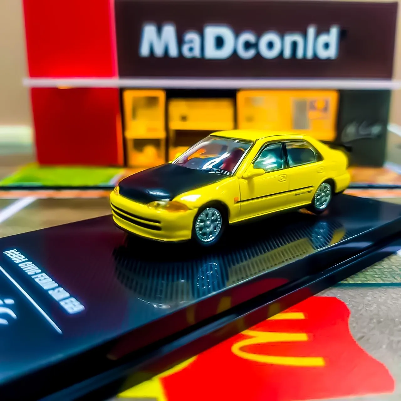 

HOBBY MODEL CIVIC FERIO SIR EG9 1:64 Alloy Diecast Car Model Collection