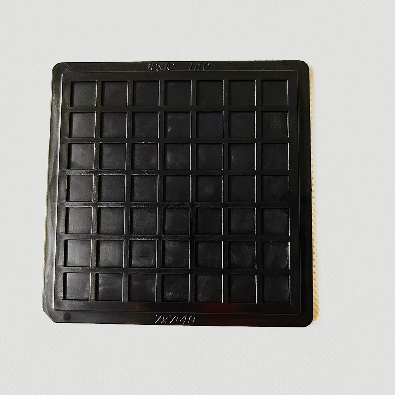 

100pcs/lot 2-inch Anti-static ABS Waffle Chip Storage Box Tray Cover and Clip