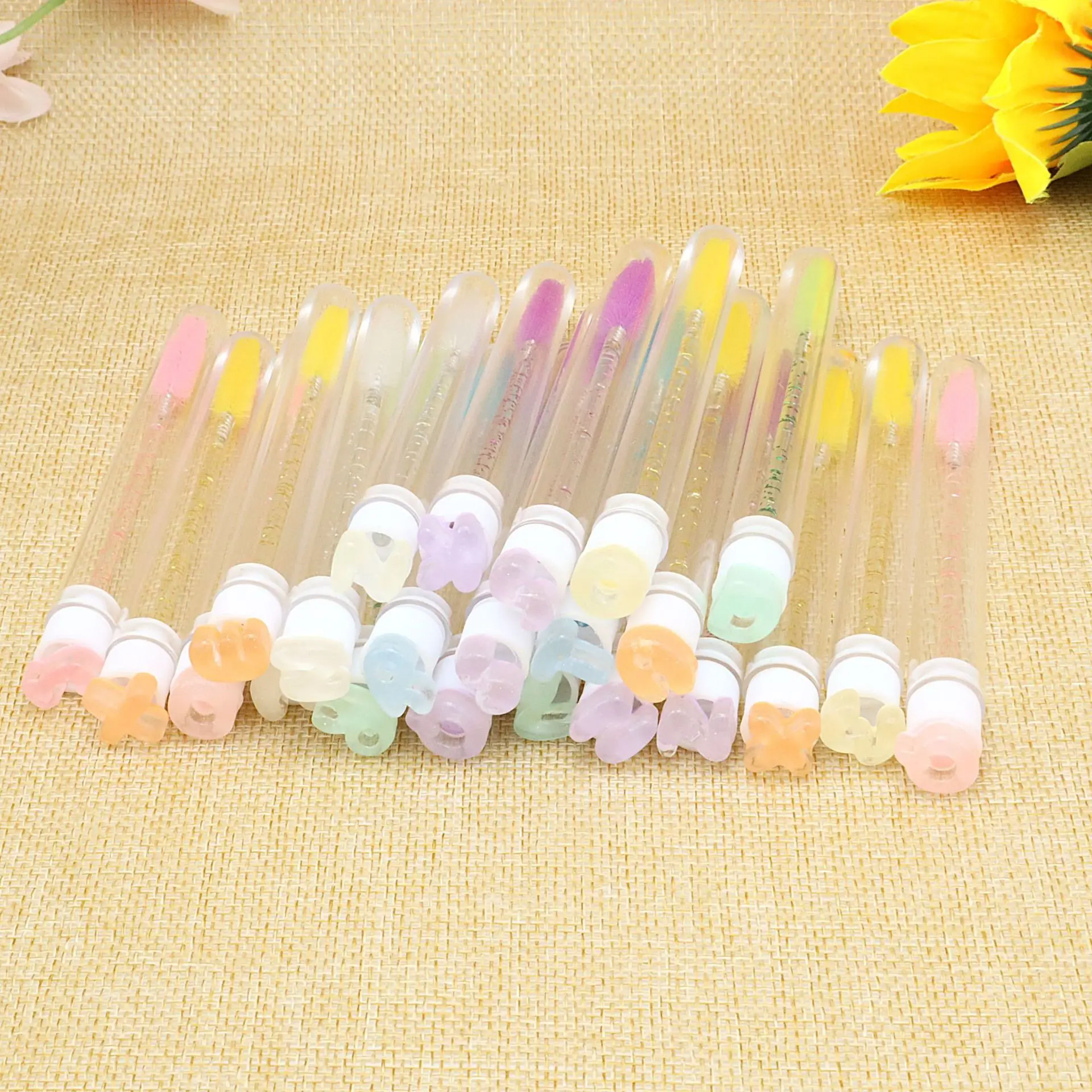 الجملة المتاح رسائل لاش العصا رمش فرشاة أنبوب المحمولة الغبار برهان كريستال بريق فرشاة للمكياج جلدة Coloful كريستال #4