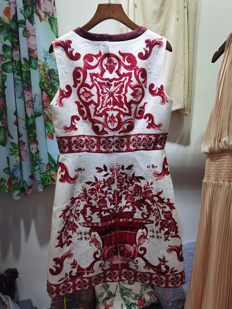 Junlinna 100% Polyester rot Porzellan Print Kleid Sommer Frauen O-Ausschnitt ärmellose Straße Mini Vestidos