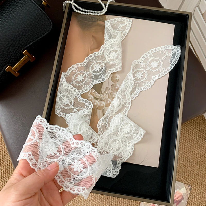 2025 neue Ins Vintage weiße Spitze lange Seidenschal Damen vielseitige dekorative Y2k schmale Haargürtel Gürtel Premium Spice Girl Schal – Detail 9