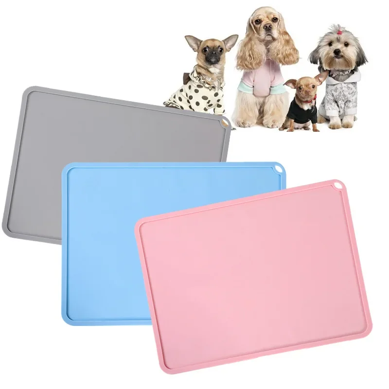 Silicone pet placemat with hanging hole spill-proof edge design Children's placemat easy to clean and folding Pet Placemat