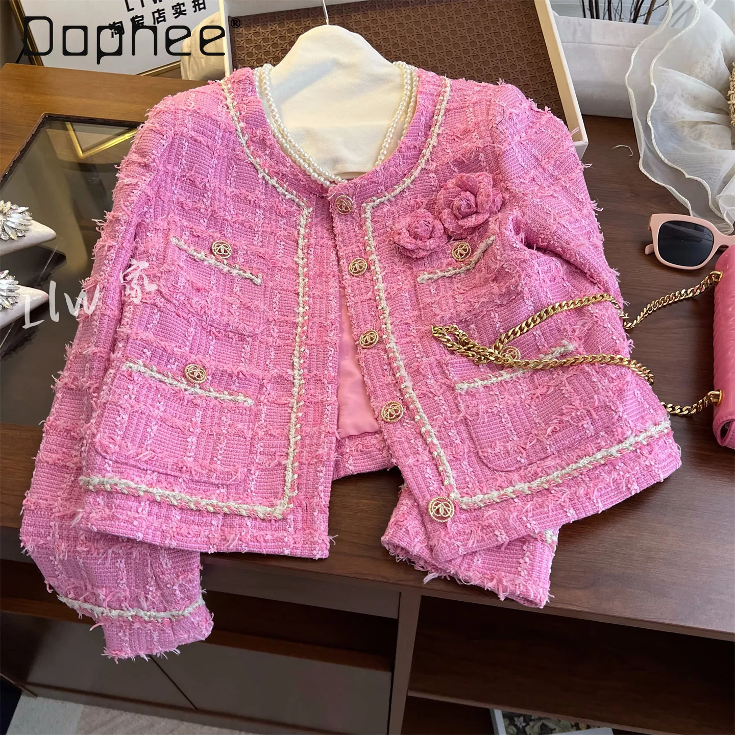 

Rose Red Floral 3D Tassel Plaid Tweed Short Coat for Women Spring New Fashion Woven Round Neck High-end Socialite Tweed Coat