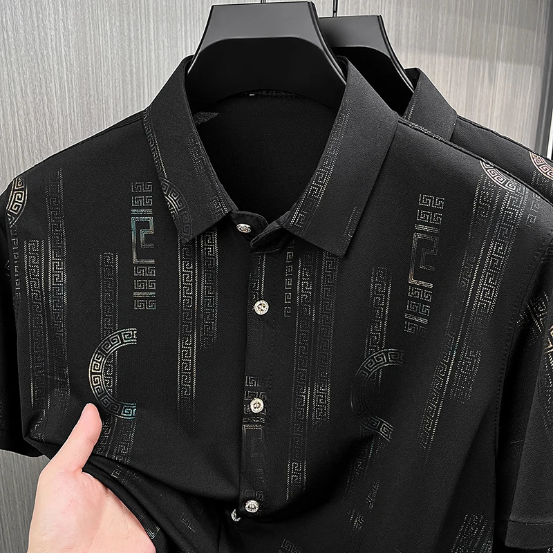 

Luxury Hot Man Short-Sleeved Shirt Lapel Single-Breasted Gold Stamping Summer New T-Shirt Leisure Ventilate Fashion MensClothing