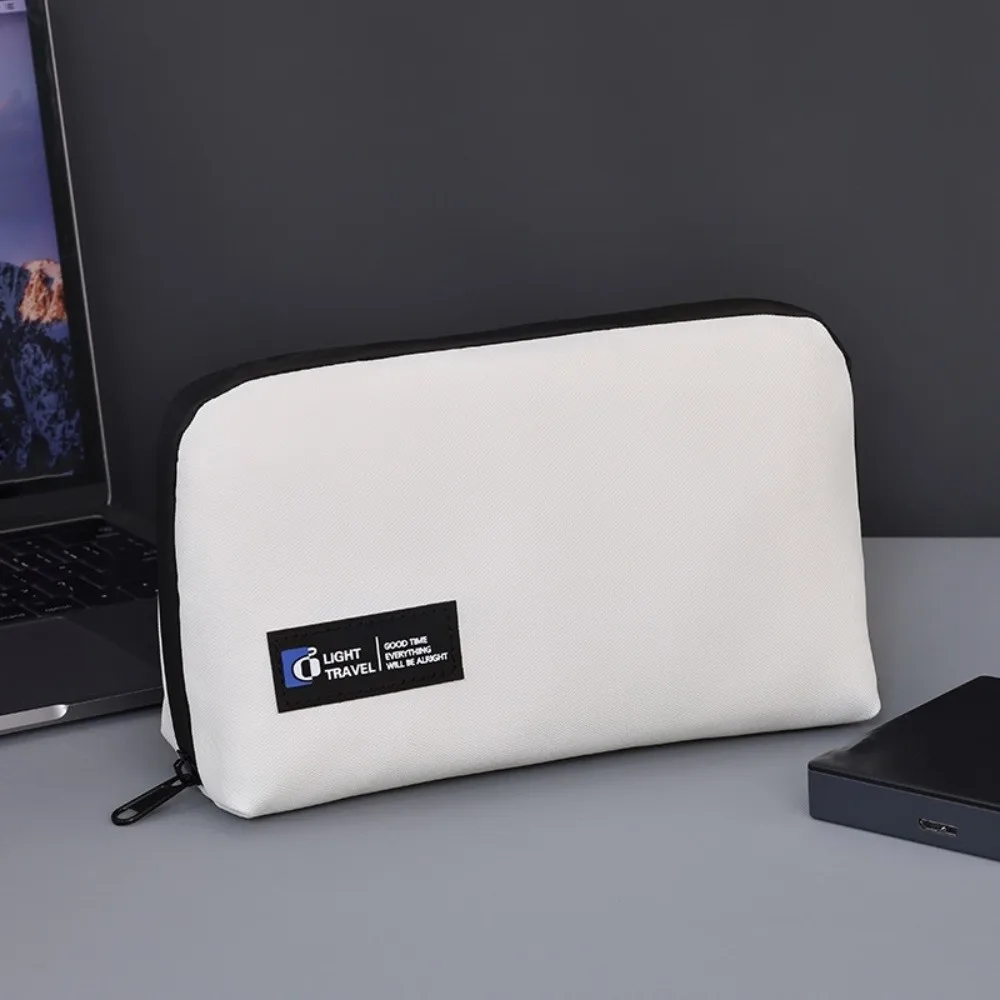 حقيبة تخزين المنتجات الرقمية متعددة الطبقات سعة كبيرة متعددة الطبقات منظم الكابلات متعددة الوظائف مقاومة للماء