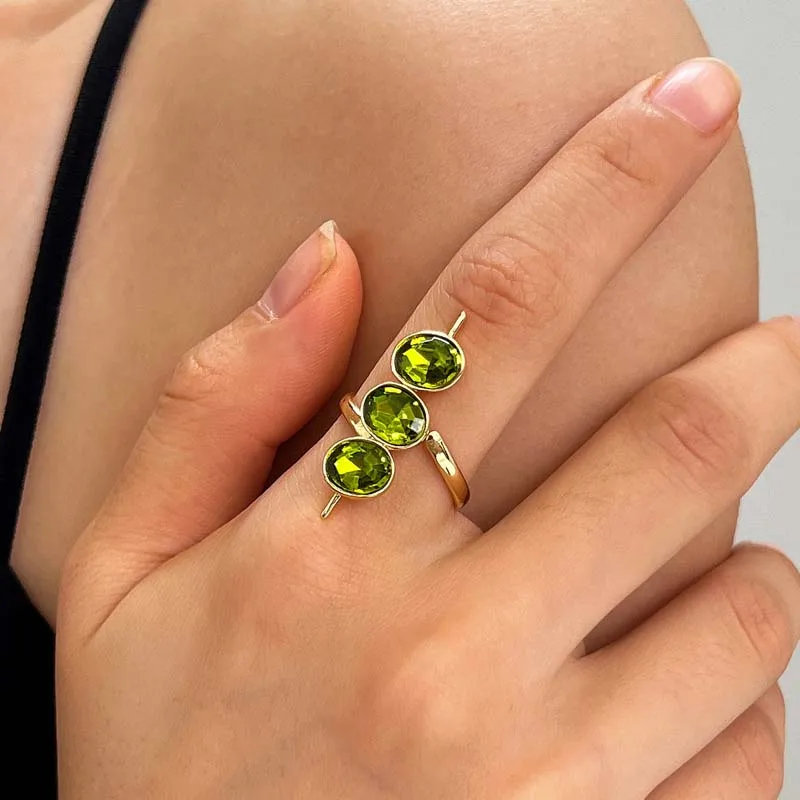 Unusual Design Three Oval Green Zirconia Statement Rings for Women Trendy Geometric Finger Ring Charm Jewelry Daily Wear Gift