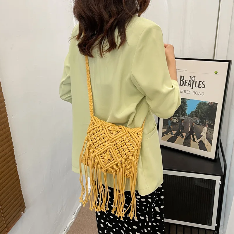 Neue Strohs ack böhmische Quaste Strand tasche Frauen häkeln Fransen Cross body ultraleichte Umhängetasche Frauen kleine Bolsos Feminina – Detail 27