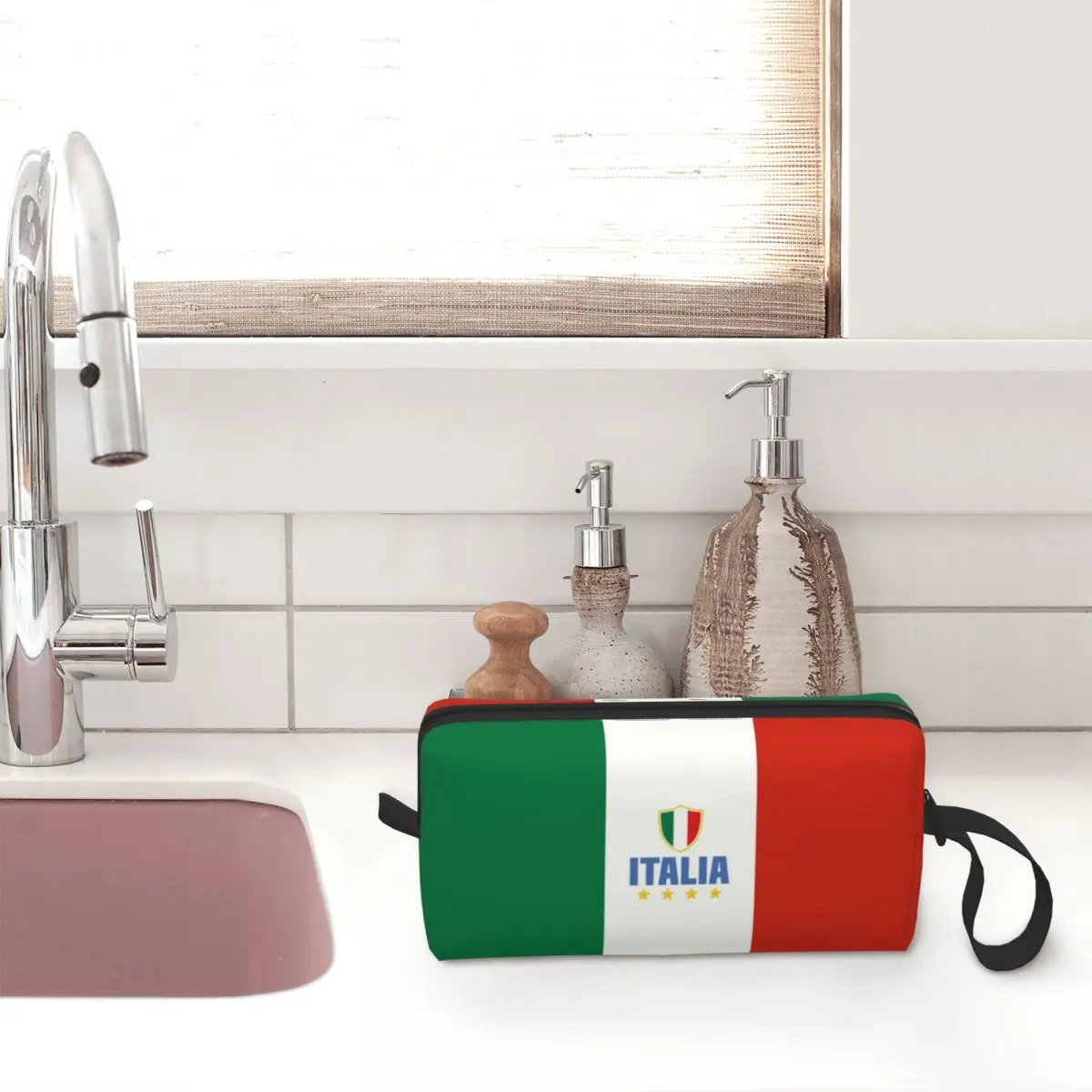 Custom Flag Of Italy Travel Cosmetic Bag Women Makeup Toiletry Organizer Ladies Beauty Storage Dopp Kit