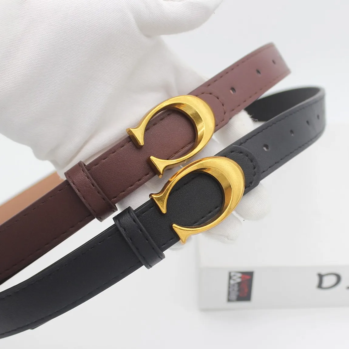 Schwarzer Retro-Gürtel für Damen |   Hosen, Jeans, Kleider, Designergürtel für Damen