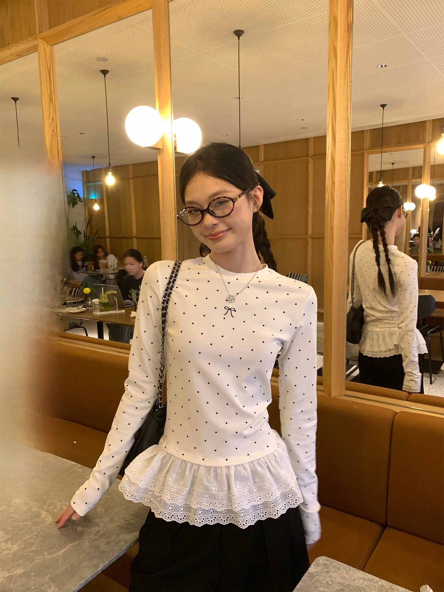 

Женская длинная футболка с кружевной базой в белый горошек, осень-зима, модная красивая внутренняя одежда, повседневная облегающая хлопковая футболка...