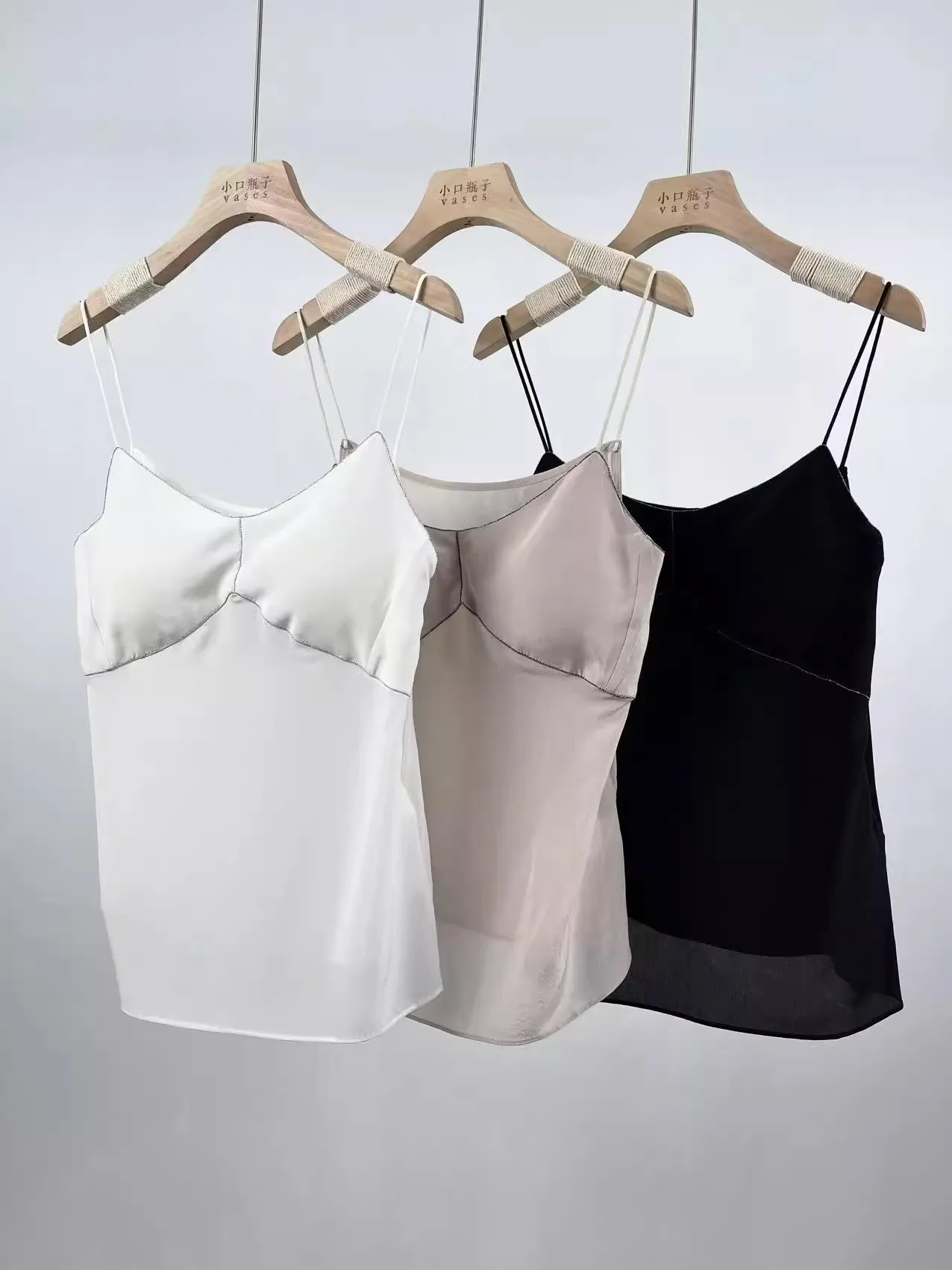 

100 real silk mulberry silk Sling Vest female Ultra-thin Cool and refreshing Breast pad Coat