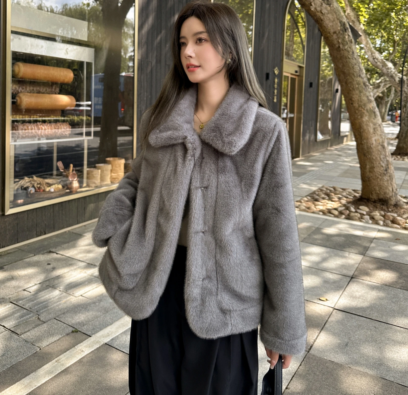 women faux fur Imitation mink hair coat Warm and Environmental Protection Imitation Mink Fur Fur Coat for Women