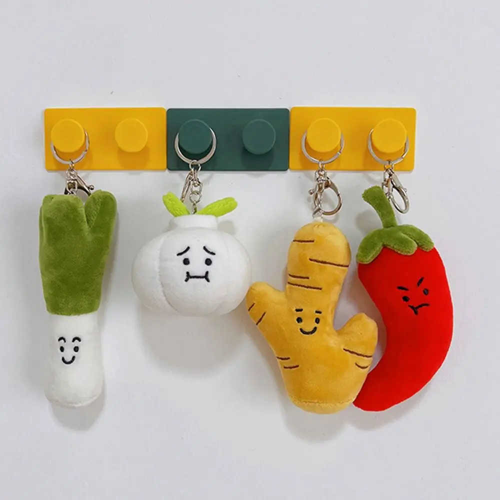 Hot Pepper Garlic Car Key Ring Ornaments Ginger Plush Toy Pendant Women Key Chain Stuffed Plush Doll Toy Vegetable Pendant