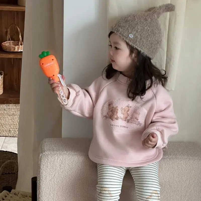 

2025 зимний новый детский флисовый свитшот с длинными рукавами, хлопковые топы с героями мультфильмов для девочек, бархатная толстая теплая одежда для младенцев, детский пуловер