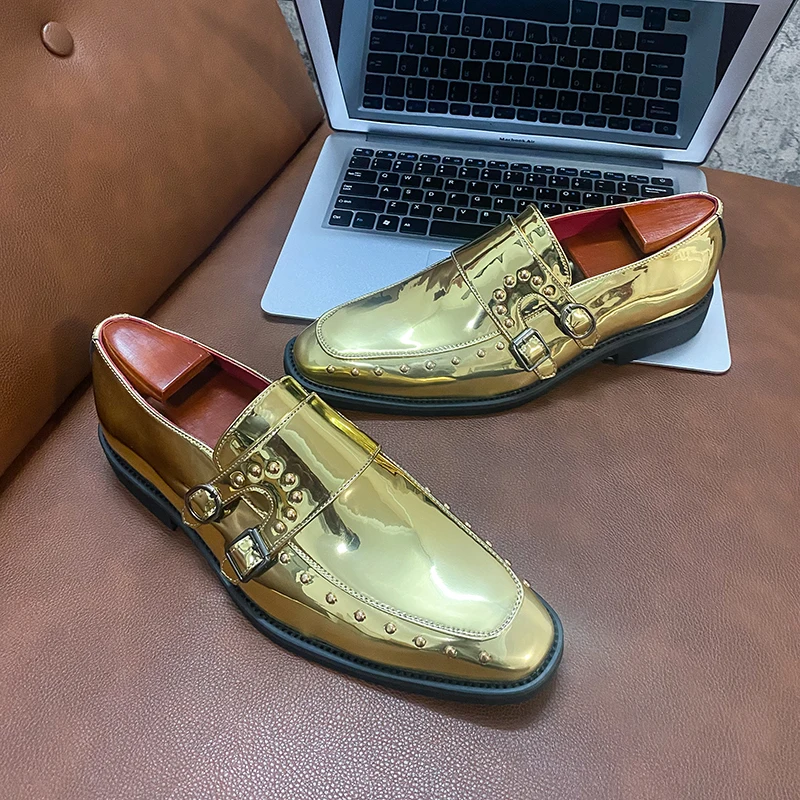 New luxury royal style gold pointed toe leather shoes men's handmade designer Louboutins fashion brand casual wedding shoes