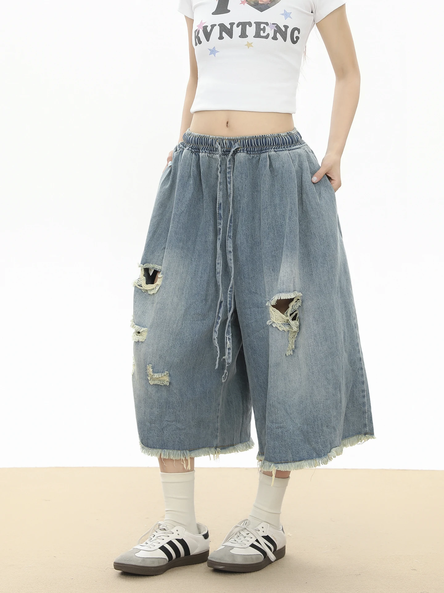 

Summer Women's Loose Wide Leg Seven-Foot Jeans Ripped Denim Skinnies Casual Waed Outwear Torn Frayed Hem American Street Sle