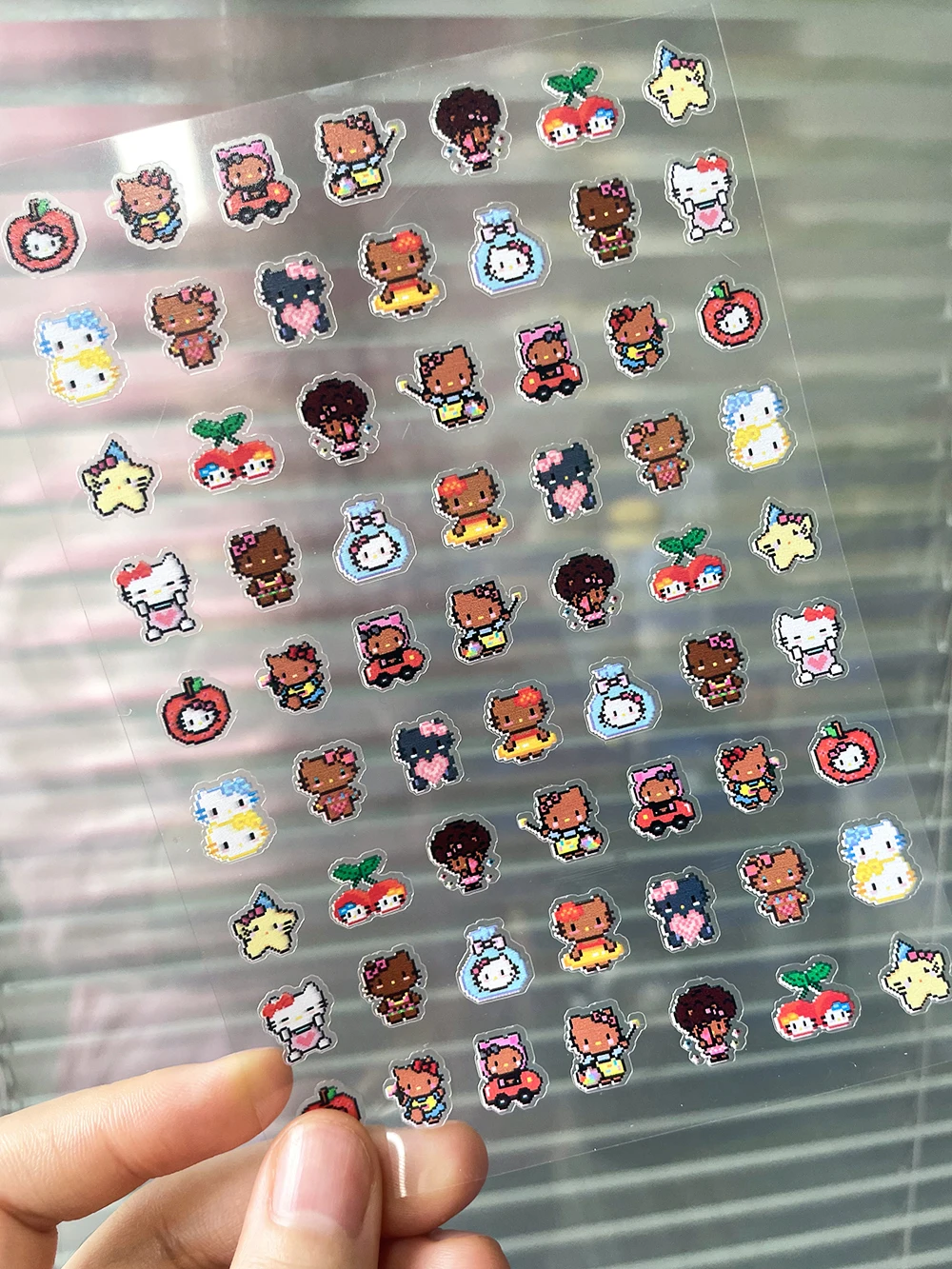 بولي كلوريد الفينيل بكسل صغير الفن نمط مرحبا كيتي بلدي ميلودي كورومي ملصقات مسمار الفن مقاوم للماء لتقوم بها بنفسك جراب هاتف كأس غطاء لوحة المفاتيح ملصقات الهدايا #6