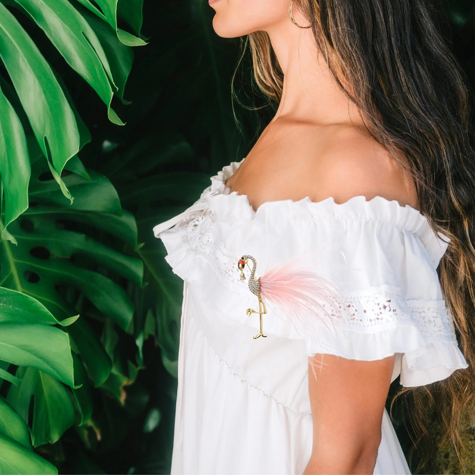 

Flamingo Brooch Pin Rhinestone Lapel Pin Shiny Decorative Brooch Scarf Hat Clothes Accessory Women Clothing Ornament