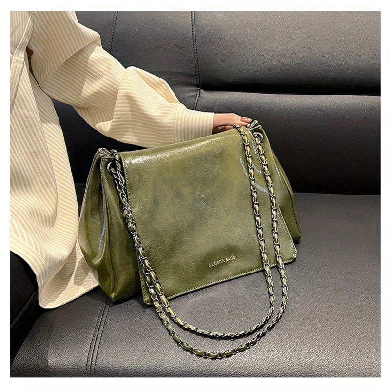 1PC retro bag women\'s large capacity fashionable autumn and winter solid color single shoulder crossbody bag class commuting tot