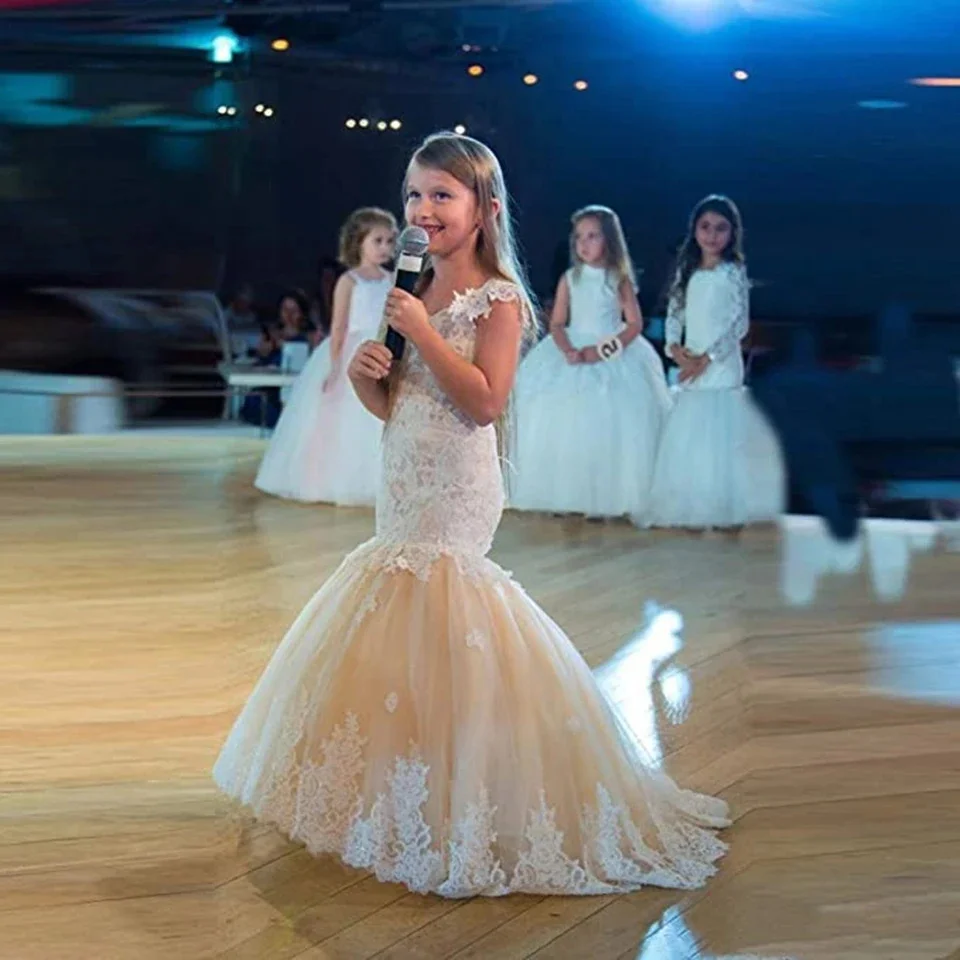 

Customized Flower Girl Dresses For Wedding Tulle White Appliques Puffy Baby Kids Pageant Evening Party Formal Occasion Prom Gown