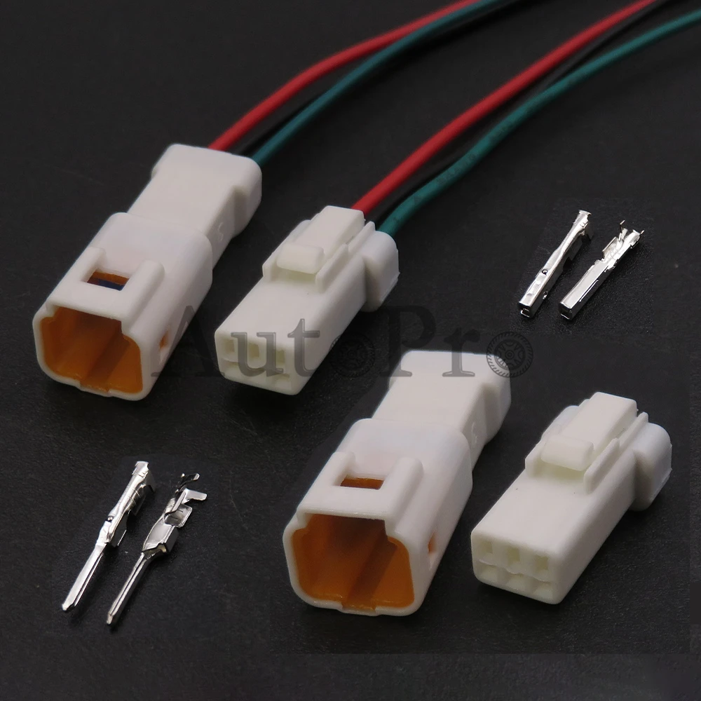 

1 Set 3 Hole 03R-JWPF-VSLE-S 03T-JWPF-VSLE-S Miniature Car Low Starter Waterproof Socket Auto Plastic Housing Connector Assembly