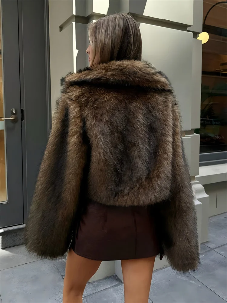 Tossy Winter Eleganter Pelz-Feder-Mantel Damen Locker Langarm Kontrastfarben Pendler-Stil Hohe Taille Kleidung Damen Kunstpelzmantel Neu