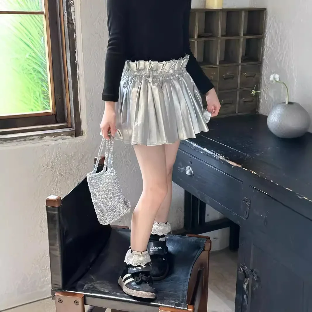 Girls Skirts 2024 Autumn New Childrens Clothes Korean Style Girls Baby Silver Pu Leather Pleated Skirt Casual Simple Daily