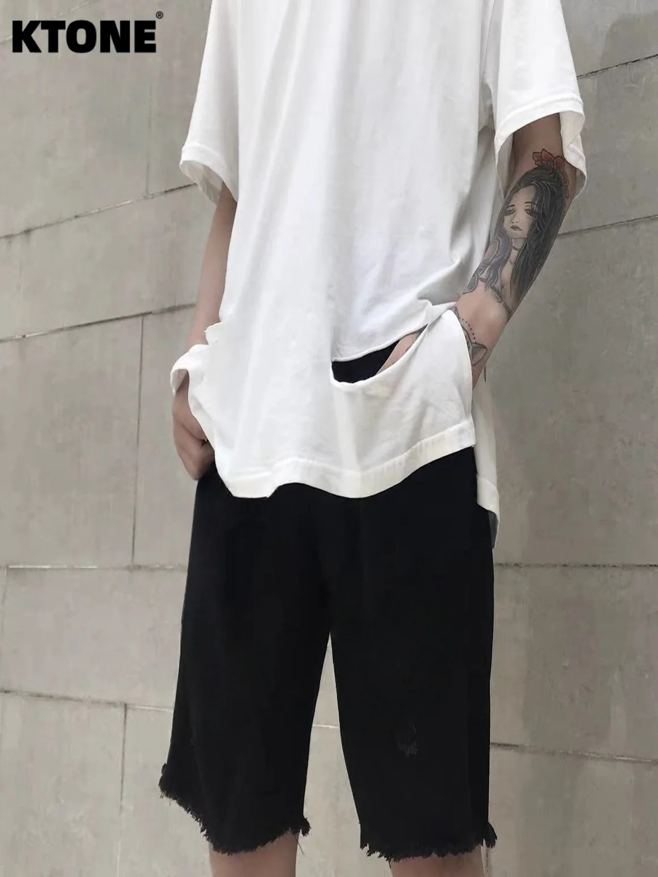 

Solid Color Jeans Gender Neutral Black Slim Denim Shorts Y2K Drip No accessories or belts included