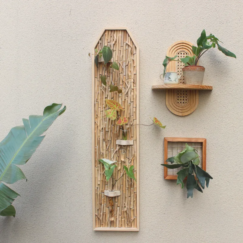 Driftwood Wall Planter, Wooden Hydroponic Glass Vase, Handmade Hanging Plant Container for Living, Rustic Home Decor Art
