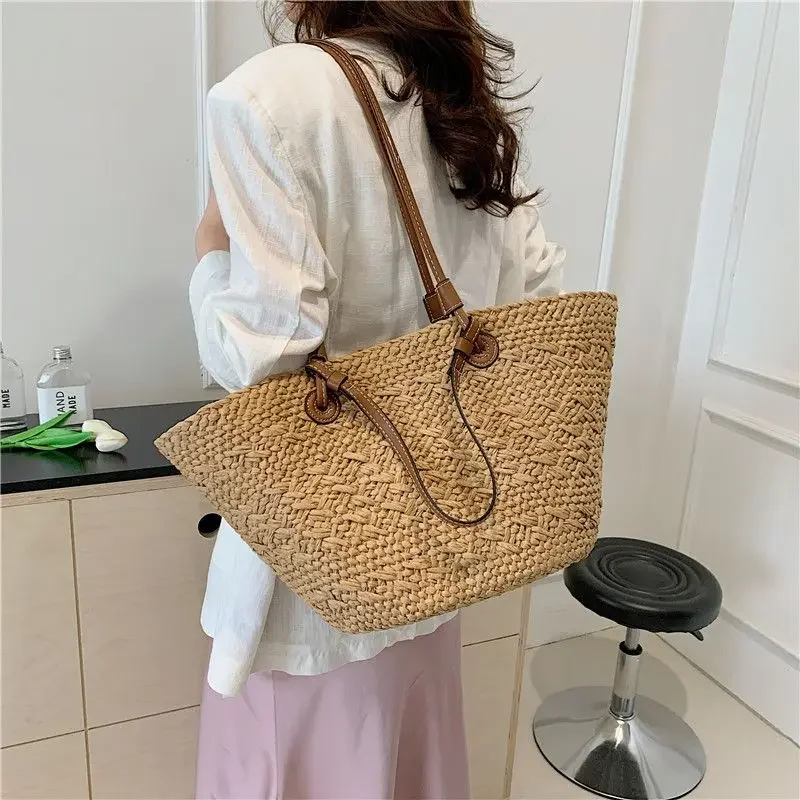 Fashion Design Woven Women\'s Bag New Large Capacity Grass Woven Versatile Shoulder Bag Vacation Beach Commuter Handheld Tote Bag