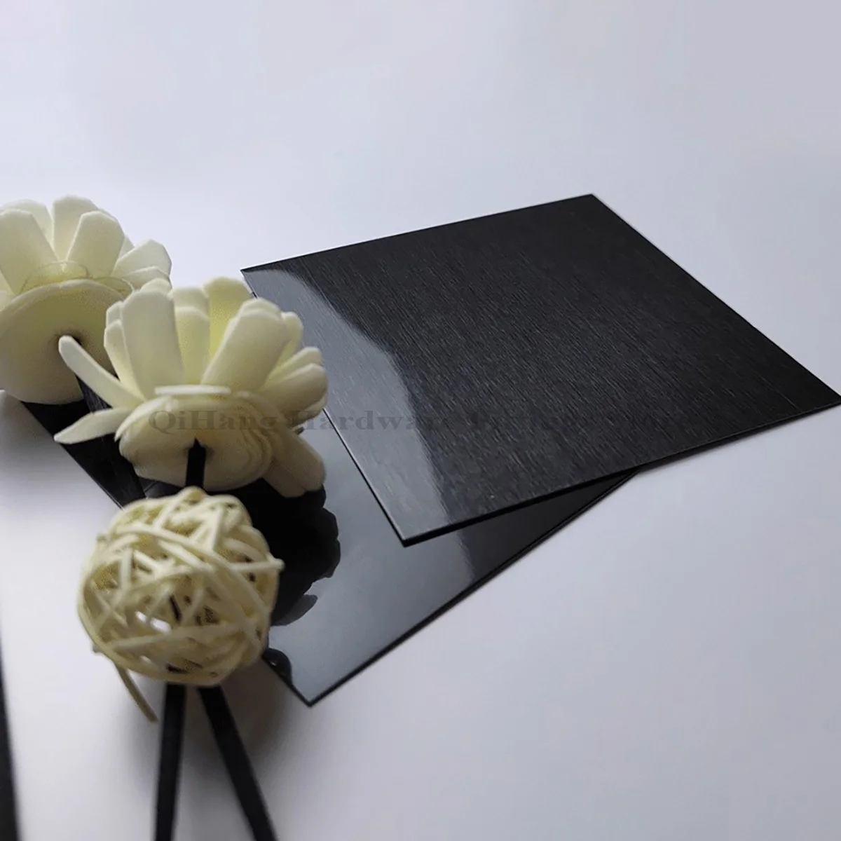 304 Black Titanium Brushed Glossy Stainless Steel Plate - Fingerprint Resistant, Customizable, Decoration Engineering Board