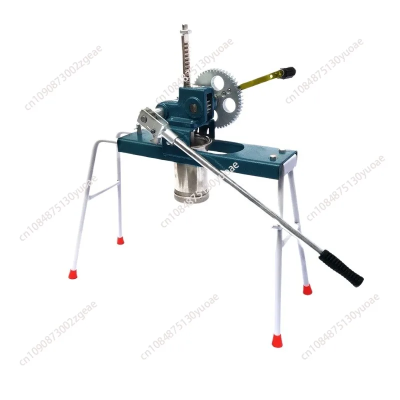 Household stainless steel manual baking machine equipped with molds