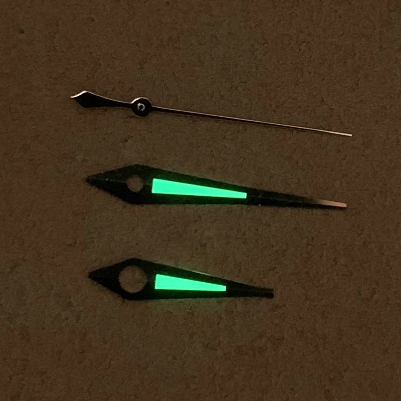 เข็มนาฬิกาเรืองแสงสีเขียวแบบกำหนดเอง เหมาะสำหรับกลไกนาฬิกา 7S26 NH36 NH35 4R Seiko SKX NH35 อะไหล่เข็มนาฬิกา