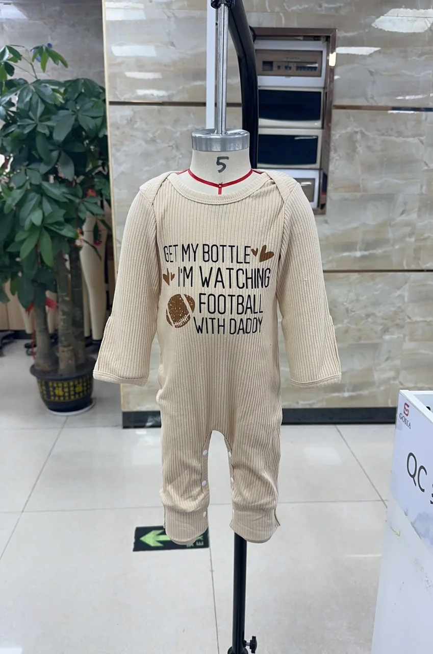 

Комбинезон для маленьких мальчиков и девочек, комбинезоны с длинными рукавами и принтом букв для малышей, шляпа, одежда для новорожденных