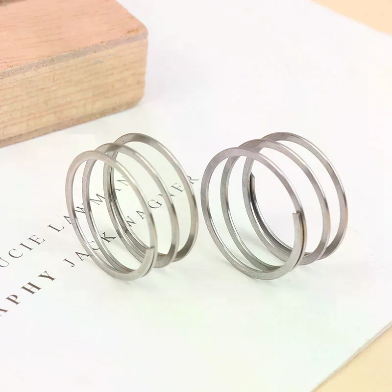 1 Para Sprężyn do Piasty Zatrzaskowej GOLDIX M370 240 180 do Rowerów Górskich i Szosowych, Sprężyna Płaska Stalowa do Piasty Zatrzaskowej Swiss