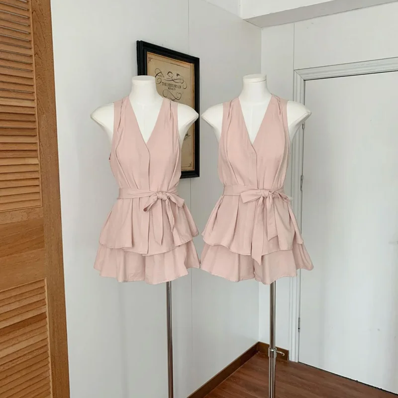 

High Quality French Vinage Small Fragrance 2 Piece Sets For Women Elegant V-neck Vest Top + High Waist Short Two Piece Outfit