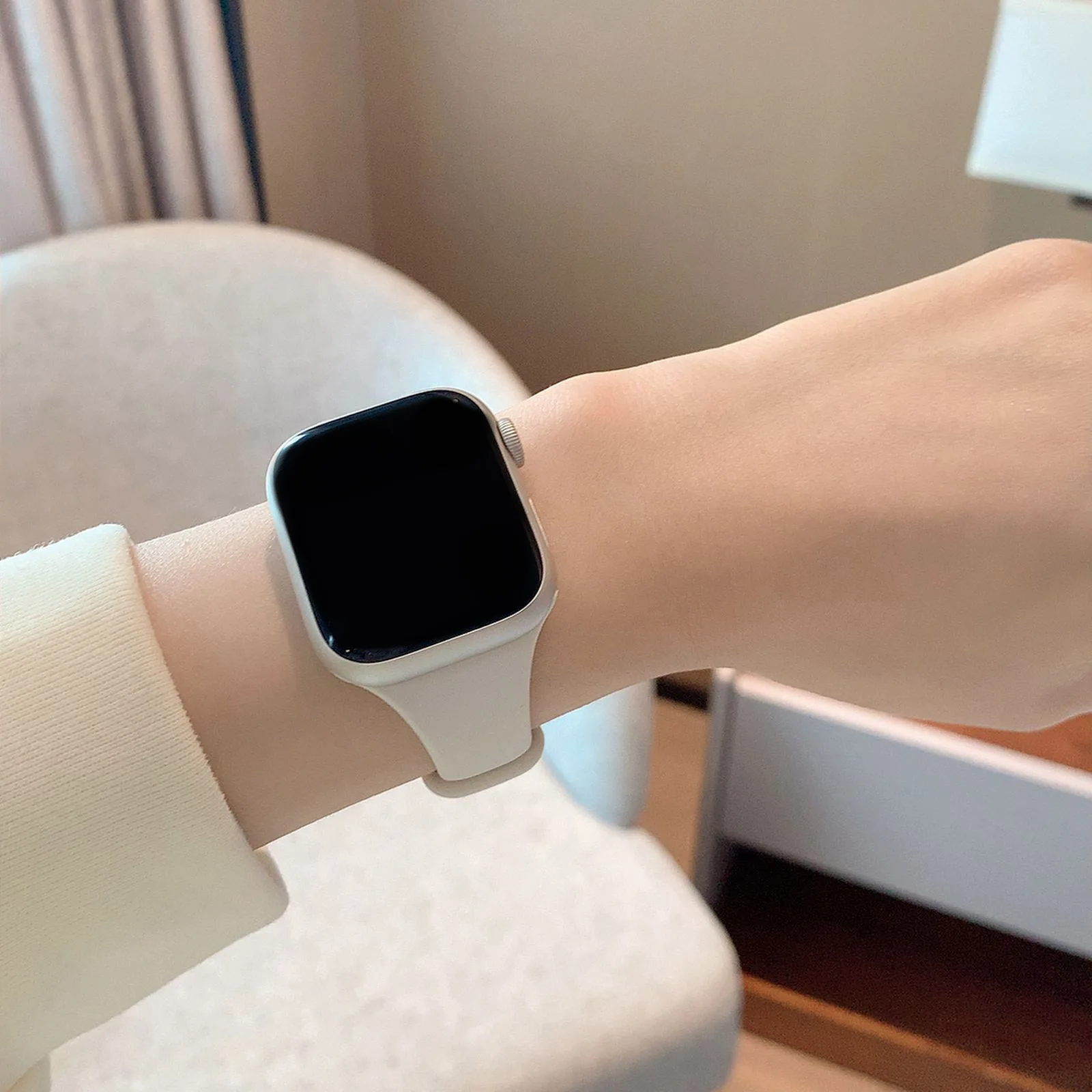 Silicone loop new For Apple Watch band women Series Ultra 10/9/8/7/6 38mm 40mm 41mm 42mm 44mm 45mm 46mm Strap