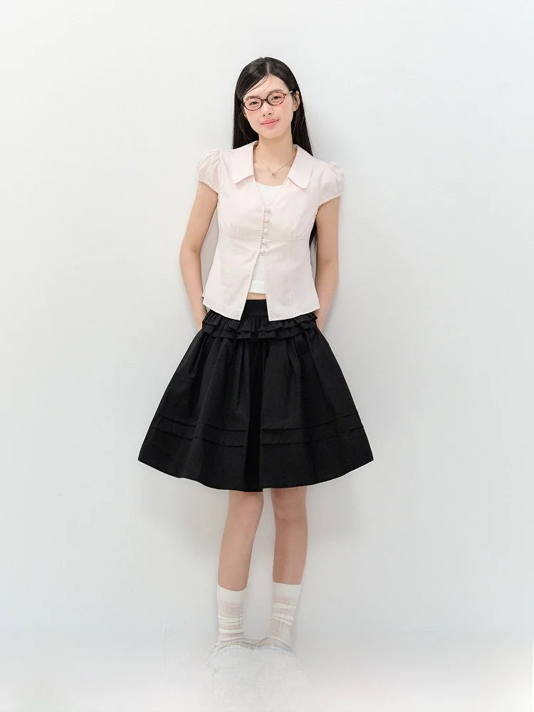 

Комплект женской модной одежды Annatto Pink с V-образным вырезом и утягивающей талией, с черной юбкой-зонтиком, коллекция Лето 2025