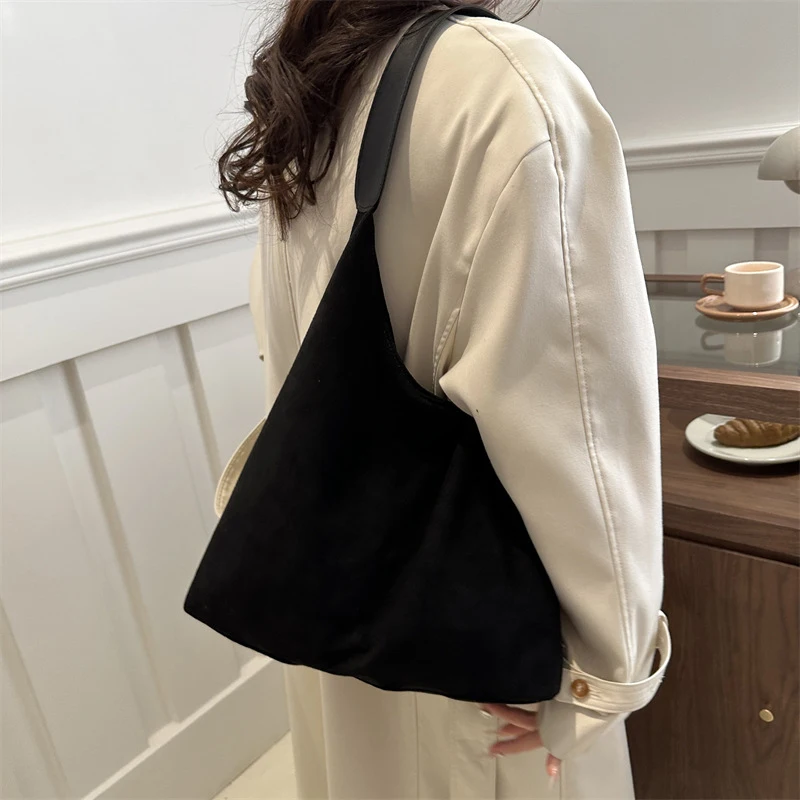 Vintage Damentasche, große Kapazität, Wildleder-Umhängetasche, einfarbig, schlichtes Design, lässige Pendler-Shopper-Tasche – Detail 11
