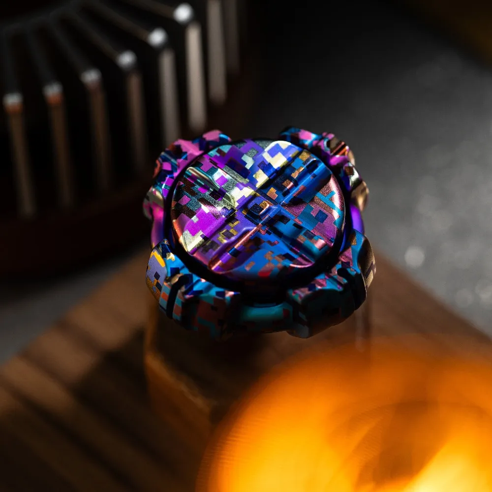 لعبة تخفيف التوتر المعدنية الميكانيكية المنحنية ذات تسعة أيدي EDC #4