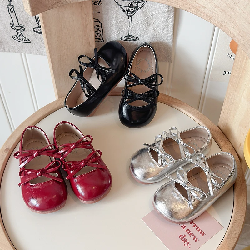 Girls' Soft Sole Ballet Shoes Round Toe Bowknot Detail Leather Children's Shoes Comfortable Shallow Mouth Design 2026 New Style