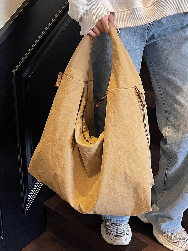 

Women's Japanese Casual Canvas Bag 2025 - Slouchy Aesthetic, Large-Capacity Tote, Single-Shoulder for Commute & Shopping