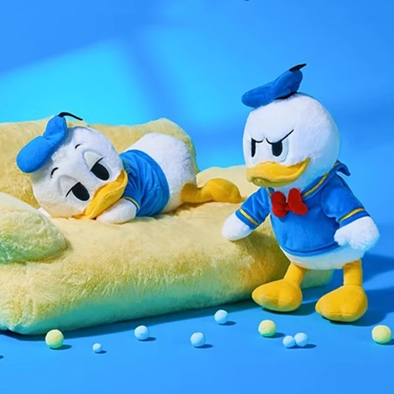 MINISO Disney Donald Duck 90th Anniversary Series Angry Eyebrow Doll Anime Soft Pillow Model Children's Plush Toy Birthday Gift