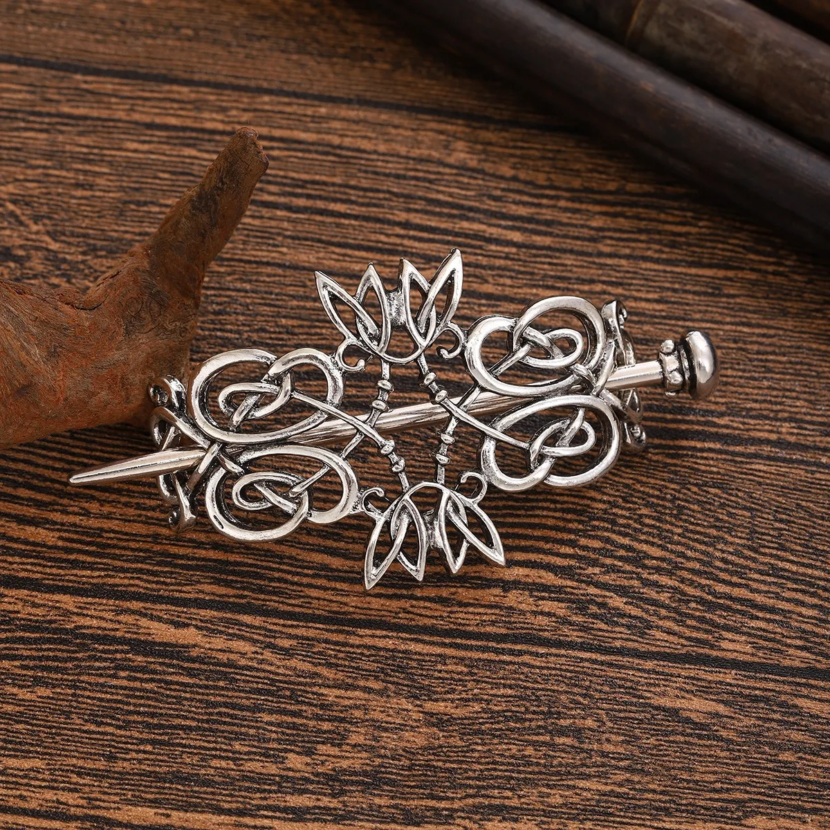 

1pc Vintage Silver Celtic Hair Pin Intricate Knot Floral Design Perfect for Medieval Aesthetic Boho Folk Styles Unique Cultural