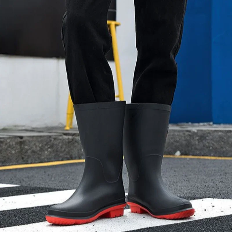 Non-slip Pvc Wear-resistant Men's Rain Boots Garden Low-heel Rainy Day Male Shoes On Offer Designer Loafers Work Gumboots 2024