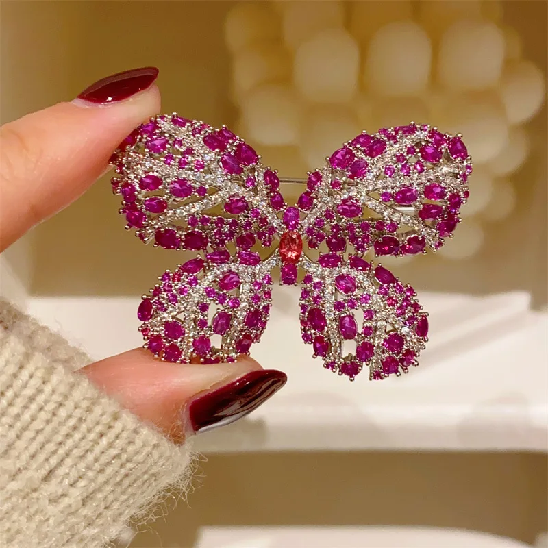 

OKILY AAA Zirconia Palace Style Retro Butterfly Brooch Pin Retro Animal Corsage Female Elegant Dress Suit Jacket Pin Accessories